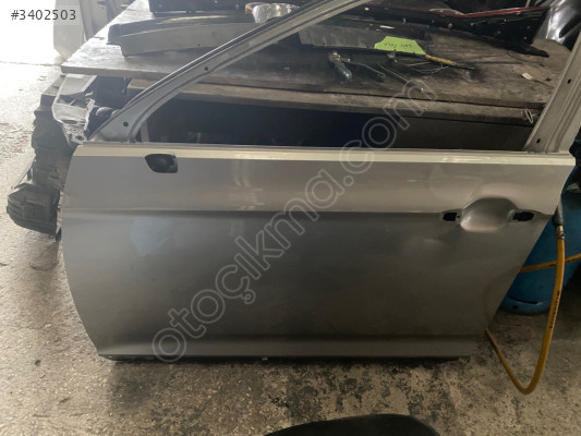 VOLKSWAGEN PASSAT B8-B8,5 SOL ÖN KAPI 2015-2024 ÇIKMA ORİJİNAL