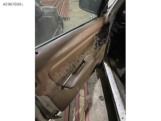 MERCEDES W123 ORJİNAL TABA KAPI DÖŞEME TAKIMI DERİ ÇIKMA TEMİZ