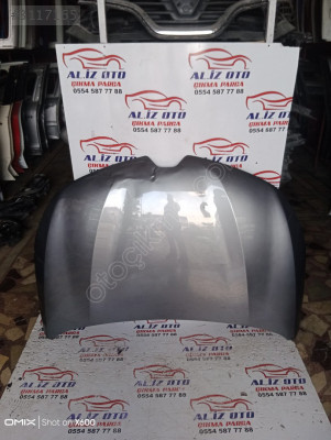 Renault Clio 5 motor kaputu gri