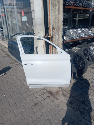 Skoda kodiaq sağ ön kapı