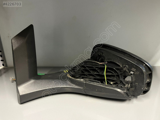 Ford Tourneo Courier Sol Yan Ayna Orjinal Çıkma Parçası