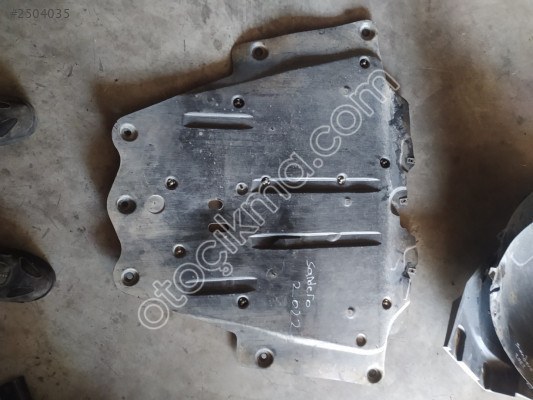 Sandero Renault 2022 6 plastik sağsol davlumbaz 63845. 1010R