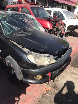 Peugeot 206 Sedan Parça Parça Satılık