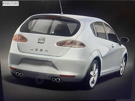 SEAT LEON ARKA BAGAJ CAMI