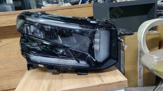 Citroen Berlingo sağ far çıkma