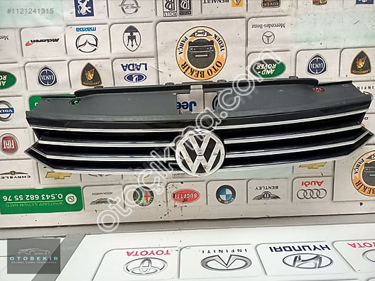 2018  VW Passat B8 Çıkma Orjinal Ön Panjur Çıtası