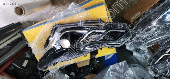2019.23 corolla sag sol far sifir