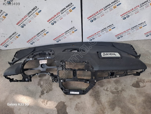 Hyundai bayon göğüslük torpido (patlak)