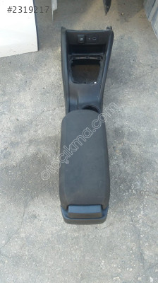 FİAT EGEA ORTA KONSOL GÜÇMANLAR OTO