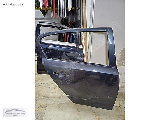 Opel Astra H Hatchback çıkma orijinal sağ arka kapı