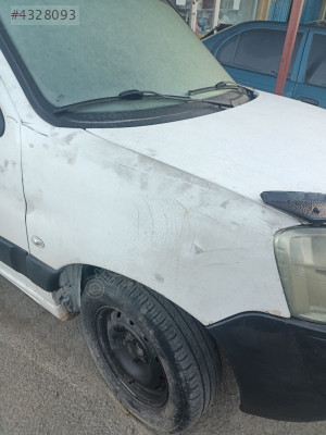 CİTROEN BERLİNGO 2005 SAĞ ÖN ÇAMURLUK