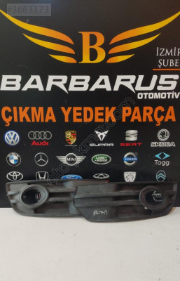 AUDİ Q5 SAĞ SOL SİS KAPAĞI 8R0807681A 8R0807682A