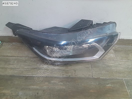 Hyundai i20 Sağ Ön Far ve Aksamı - Ünallar Oto Çıkma Parça