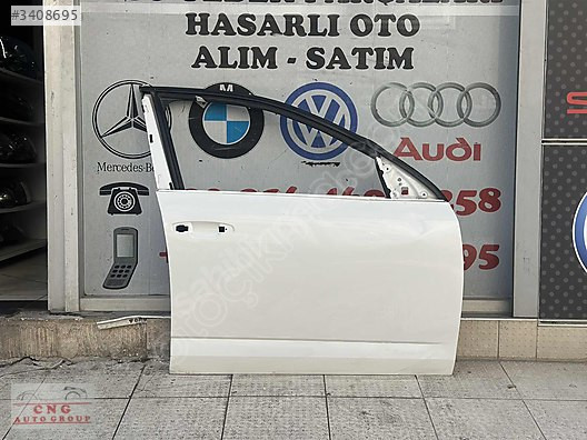 Skoda oktavia sağ ön kapı 2016-19
