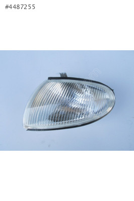 Hyundai Accent Ön Sinyal Sol Beyaz Mars 19982000