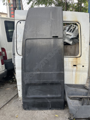 Transit uzun şase sol arka kapı çıkma