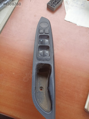 Hyundai Accent Era Sol Ön Kapı Cam Açma Düğmesi