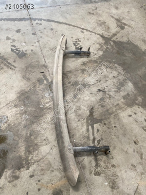 VOLKSWAGEN PASSAT B5 1.8ARKA TAMPON DEMİRİ ÇIKMA