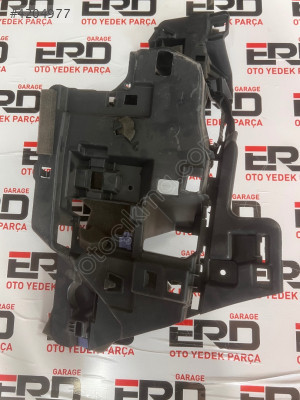 DS DS 7 Crossback X74 Arka Sağ Tampon Braketi 9818775680 14701893