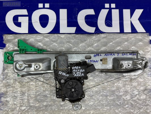 915346 105 Opel Astra J Sedan Sağ Arka Kapı Cam Krikosu ORJİNAL