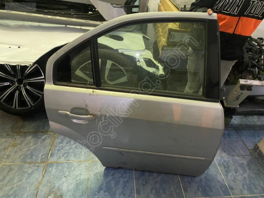 MİRİM OTODAN FORD MONDEO SAĞ ARKA KAPI DOLU