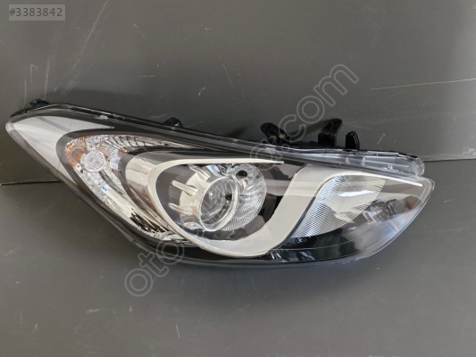HYUNDAİ İ30 SAĞ ÖN FAR MOTORSUZ SIFIR 2012-2015