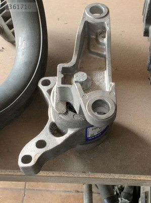 Volvo S60 ŞANZIMAN KULAĞI