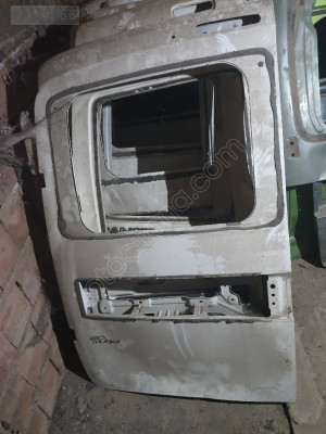 FİAT DOBLO 2 ARKA BAGAJ KAPAĞI SOL AÇILIR