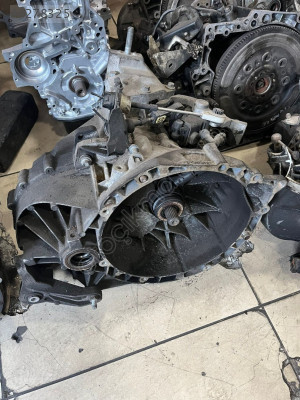 FORD   MONDEO   2.0  TDCİ  6 İLERİ  MANUEL  ŞANZIMAN