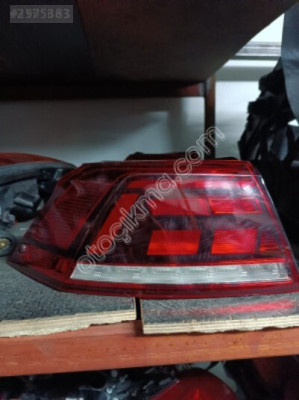 VOLKSWAGEN PASSAT B8.5 ORJİNAL HATASIZ SAĞ ARKA STOP DIŞ