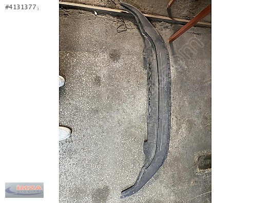 VW GOLF 7.5 ÖN TAMPON SPOİLER DİFÜZÖR