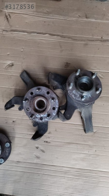 Chrysler Concorde 96-97 model çıkma sağ sol ön aks taşıyıcı