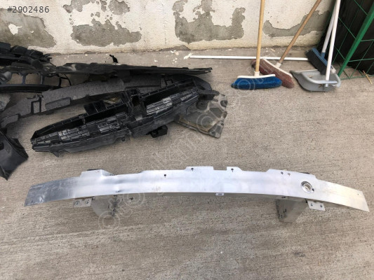 BMW 4 SERİ G22 G23 G26 ÖN TAMPON DEMİRİ 7451117-05