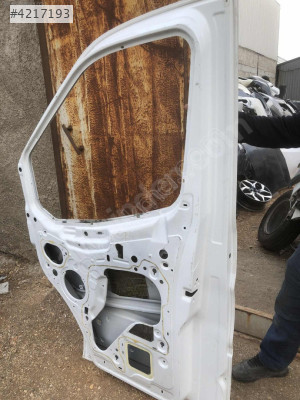 2017 transit sağ ön kapı