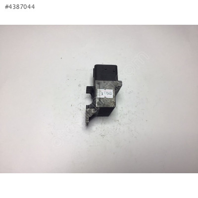 Renault Clio Duster Isıtma Kutusu Rölesi 110678071R