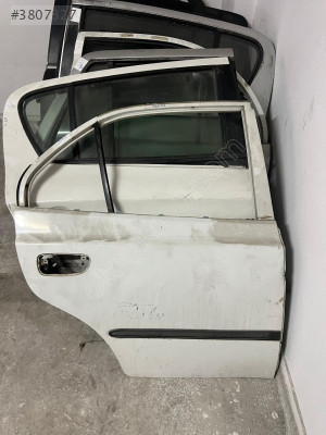 hyundai accent milenyum sağ arka kapı accent milenyum çıkma kapı
