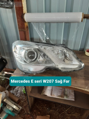 Mercedes E seri W207 Sağ Far