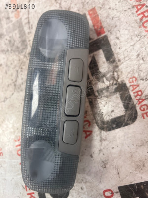 FORD TOURNEO COURİER TAVAN LAMBASI 8A6A-13K767-AB3JM2