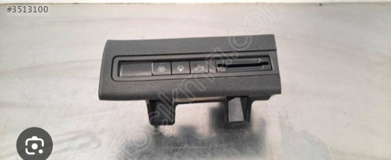 9811980477 Peugeot 3008 far paneli