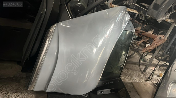 RENAULT CLİO5 SAĞ ARKA KAPI OTO FEDAİ