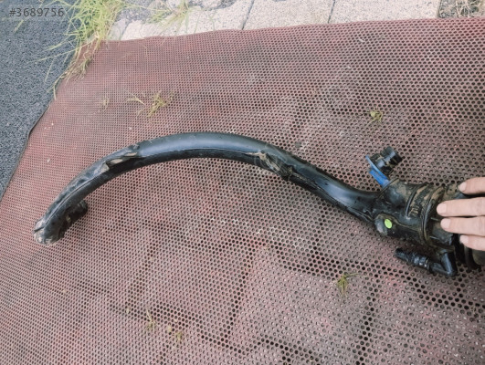 Renault Kangoo depo dolum borusu depo boğazı