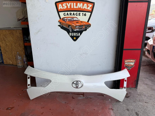 YARİS MK3 HYBRID BAGAJ BANDI KAPLAMASI ORJİNAL 76801-0DB20