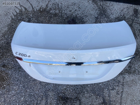 Mercedes c serisi bagaj kapağı