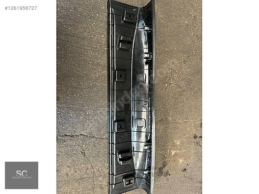 BMW 5 SERİSİ G30 BAGAJ YÜKLEME BRAKETİ 7373574