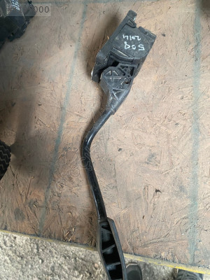 508 gaz pedalı