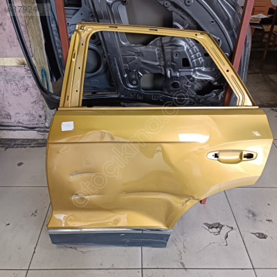 VW T-Roc Çıkma Orjinal Sol Arka Kapı -