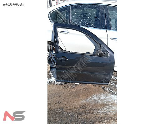 GOLF 4 SAĞ ÖN KAPI VE GOLF TÜM ÇIKMA PARÇALAR