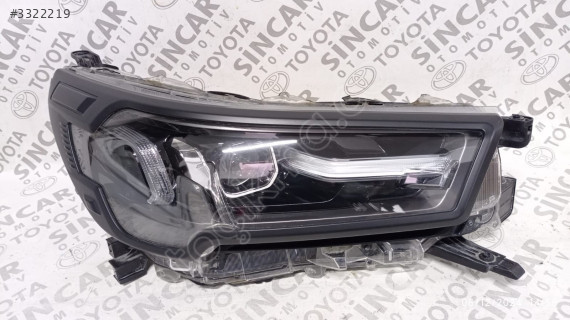 TOYOTA HİLUX 2021 2024 SAĞ ÖN FAR ÇIKMA ORRJİNAL
