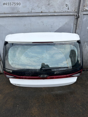 HYUNDAİ İ20 ÇIKMA  BAGAJ KAPAĞI