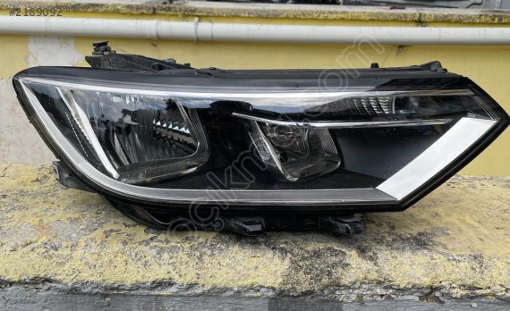 2015-2018 PASSAT B8 SAĞ SOL SÖKME HATASIZ FAR